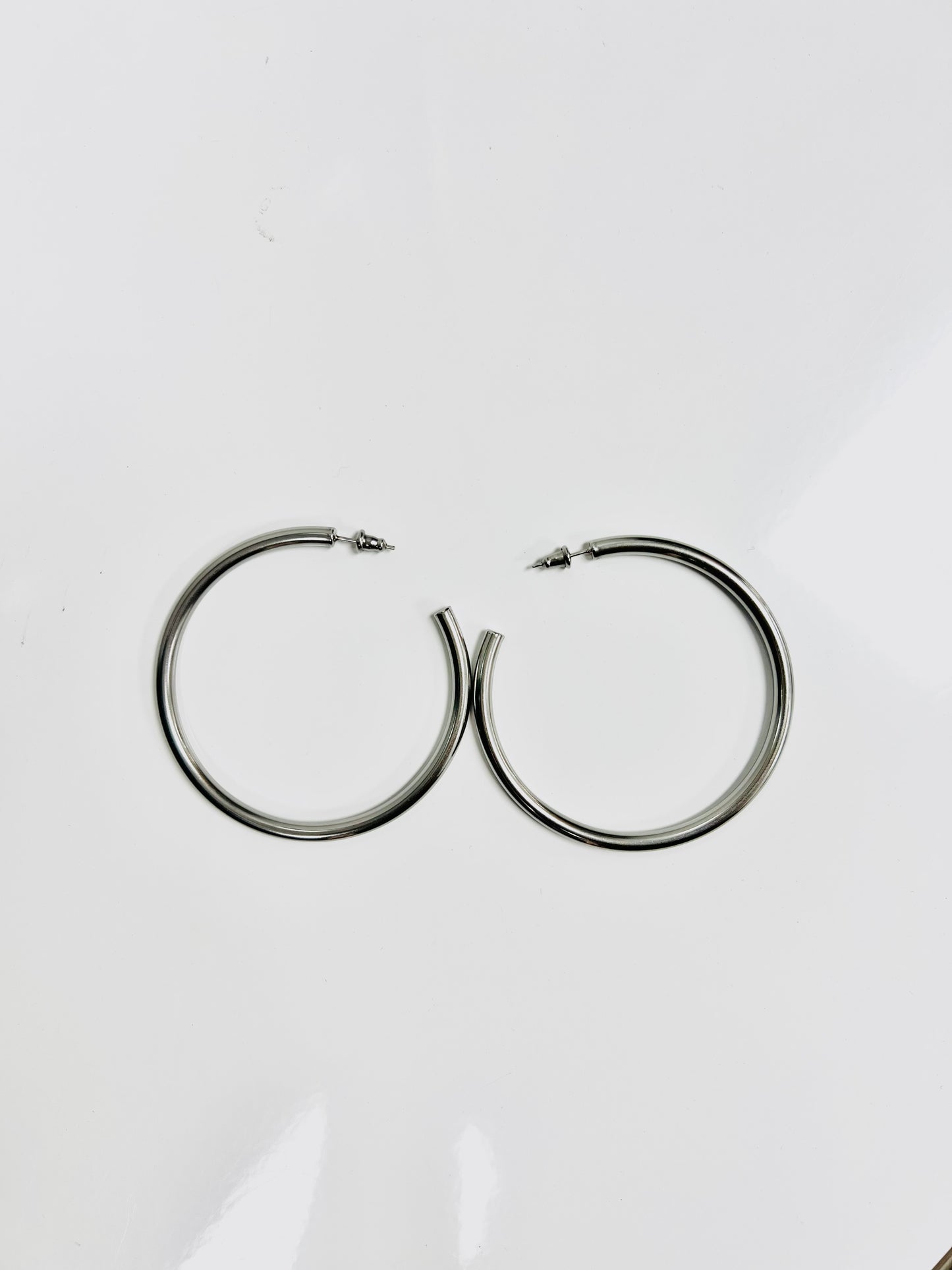 Large Hoops (Gold, Silver) by Yomi Styling