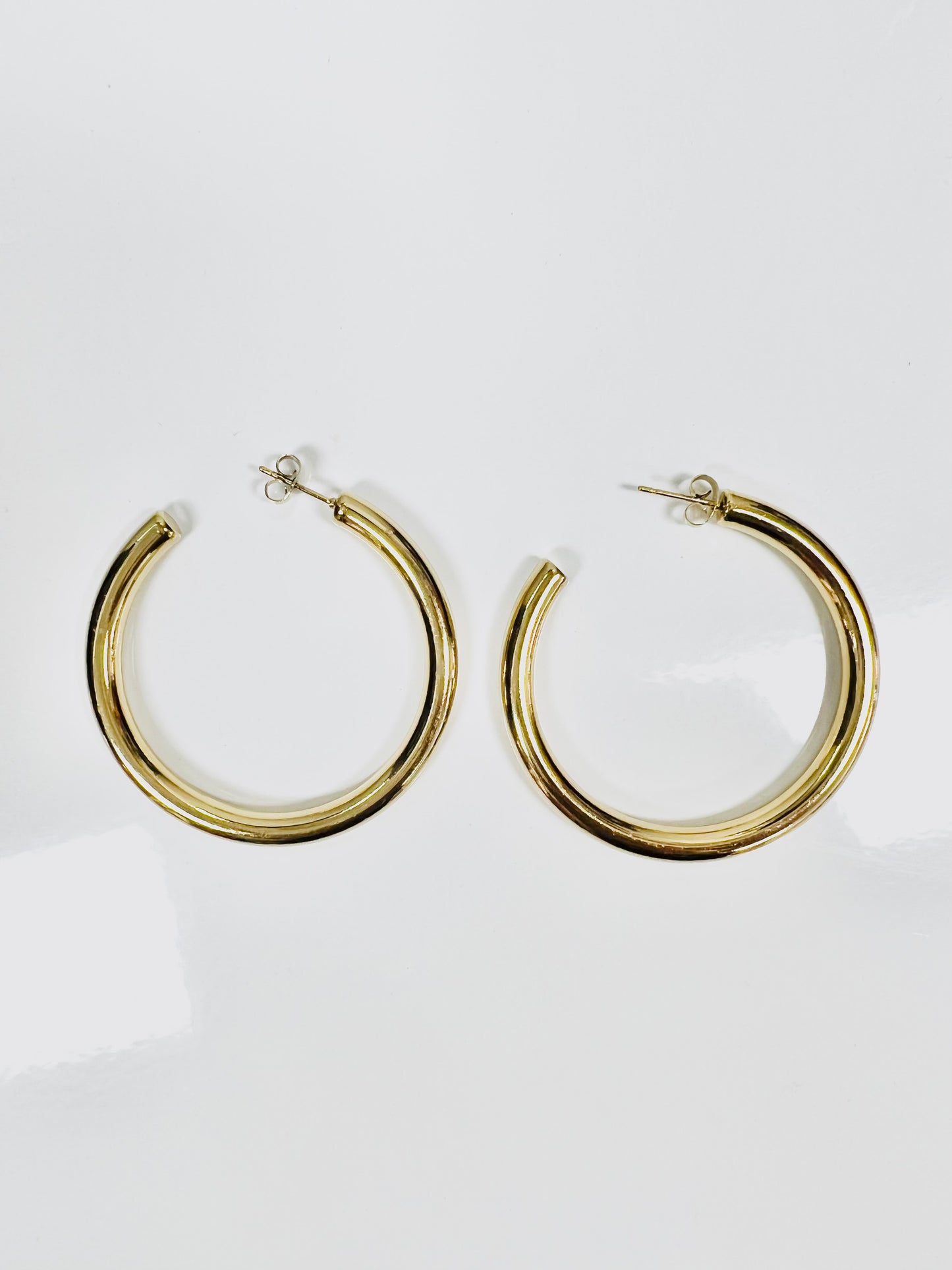 Large Hoops (Gold, Silver) by Yomi Styling